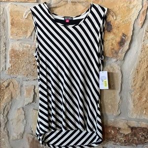 Vince Camuto Black White NEW